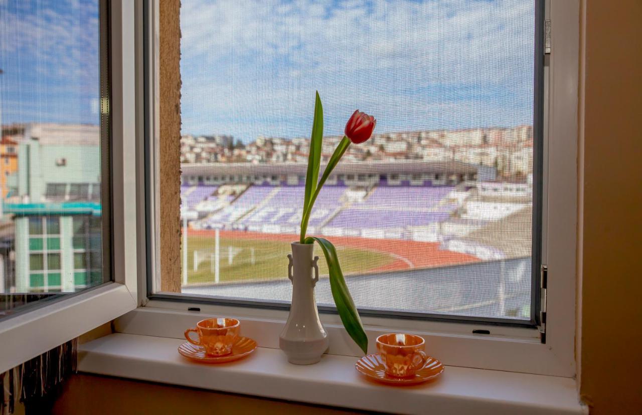 Stadium Apartments Veliko Tarnovo Exterior foto
