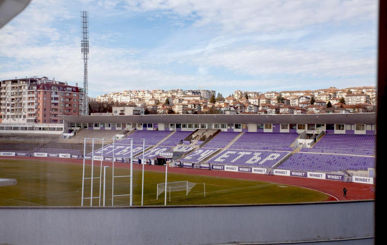 Stadium Apartments Veliko Tarnovo Exterior foto
